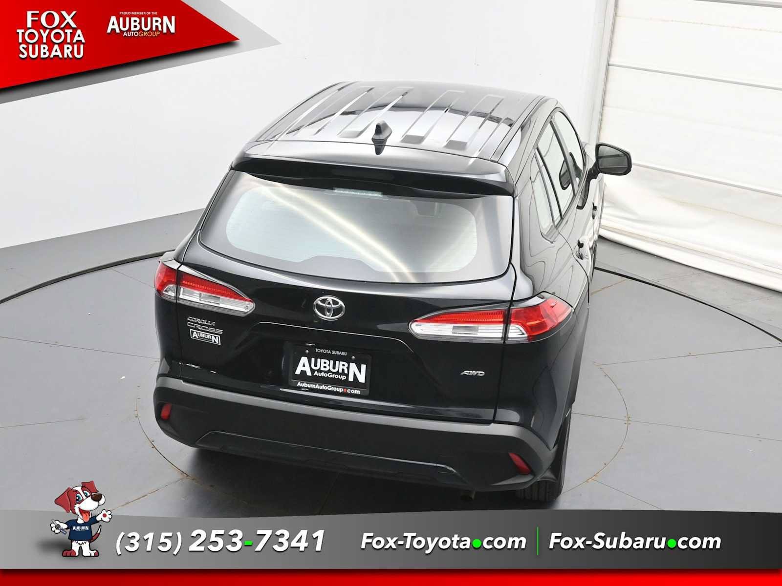 Used 2024 Toyota Corolla Cross L AWD/4WD image 28