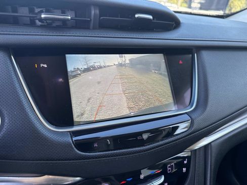 Used 2019 Cadillac XT5 Premium Luxury FWD image 29