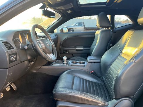 Used 2013 Dodge Challenger R/T Plus image 18