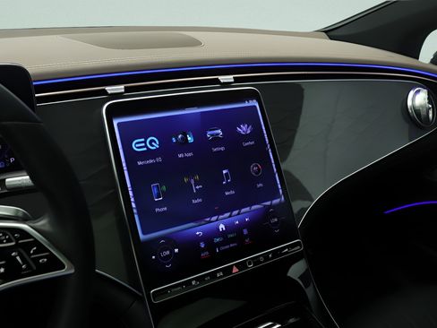 Certified 2023 Mercedes-Benz EQS 450+ Sedan image 9