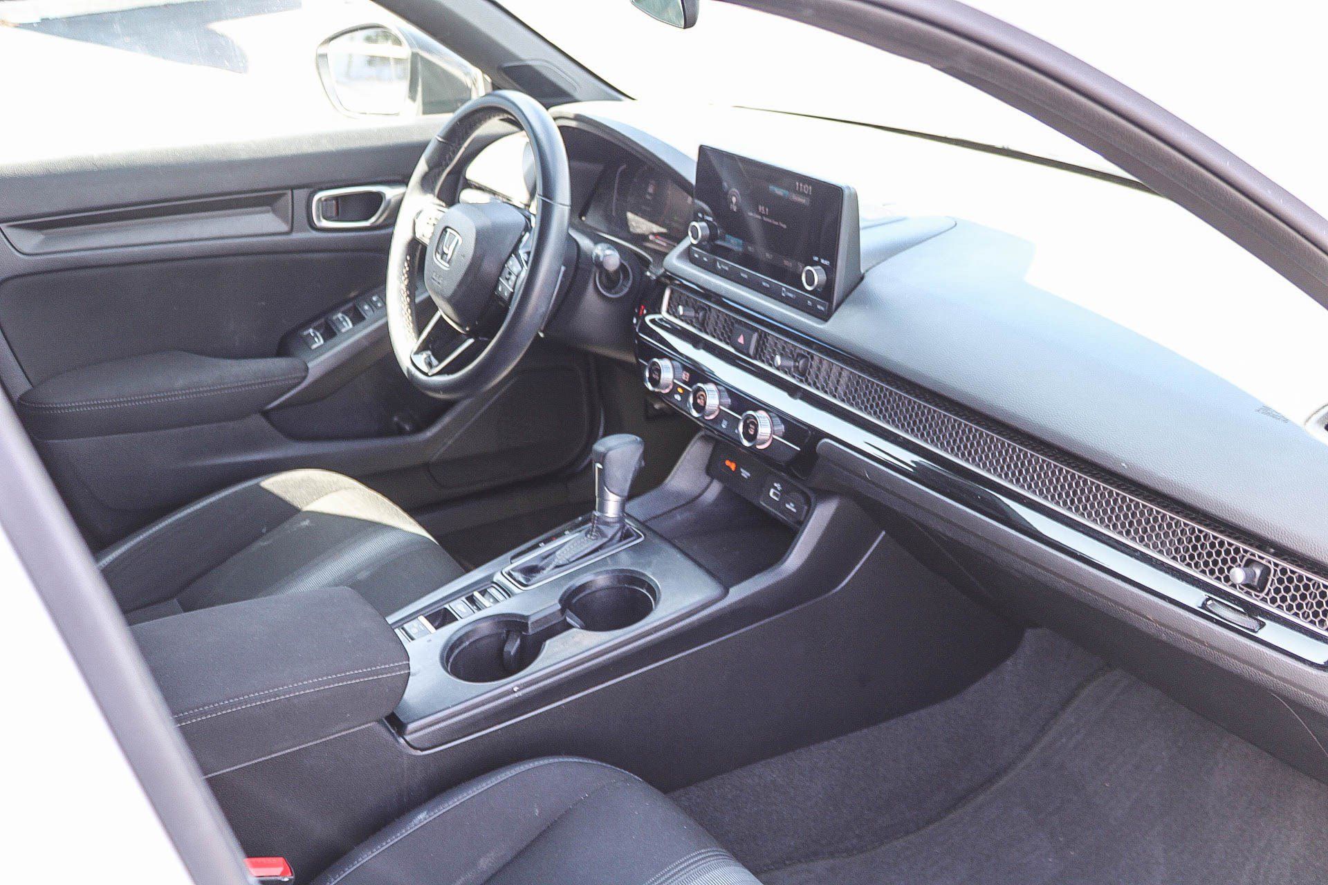 Certified 2024 Honda Civic Sport image 17