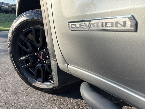 Used 2025 GMC Sierra 1500 Elevation AWD/4WD image 12