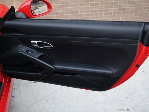Used 2016 Porsche Cayman S image 14