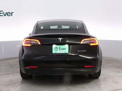 Used 2022 Tesla Model 3 Long Range image 13