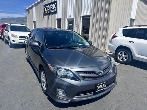 Used 2011 Toyota Corolla S FWD image 1