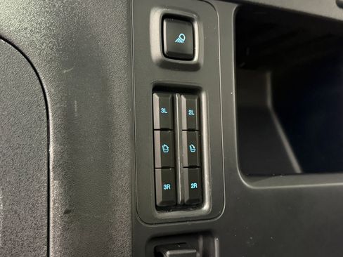 Used 2025 Ford Expedition Max Platinum image 39