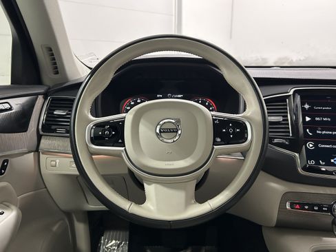 Used 2020 Volvo XC90 T6 Inscription w/ Protection Package Premier AWD/4WD image 13