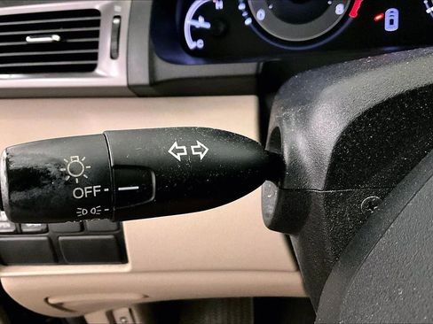 Used 2014 Honda Odyssey EX image 32