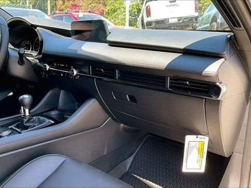 New 2026 MAZDA MAZDA3 2.5 S Hatchback w/ Premium Pkg FWD image 16