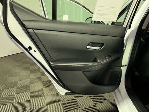 Certified 2023 Nissan Sentra SV w/ All-Weather Package FWD image 24