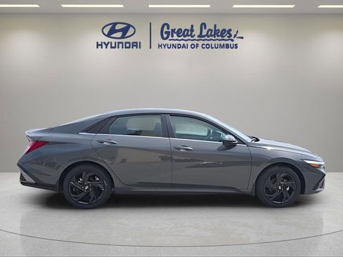New 2026 Hyundai Elantra SEL Sport Premium FWD image 6