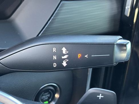 New 2025 GMC Acadia Elevation image 18