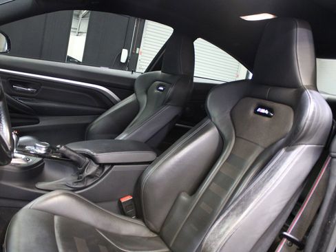Used 2018 BMW M4 Coupe RWD image 22
