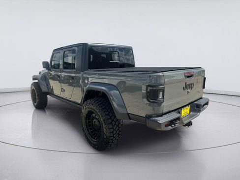 Used 2023 Jeep Gladiator Sport AWD/4WD image 5