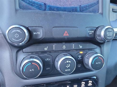 Used 2022 RAM 1500 Big Horn w/ Night Edition image 25