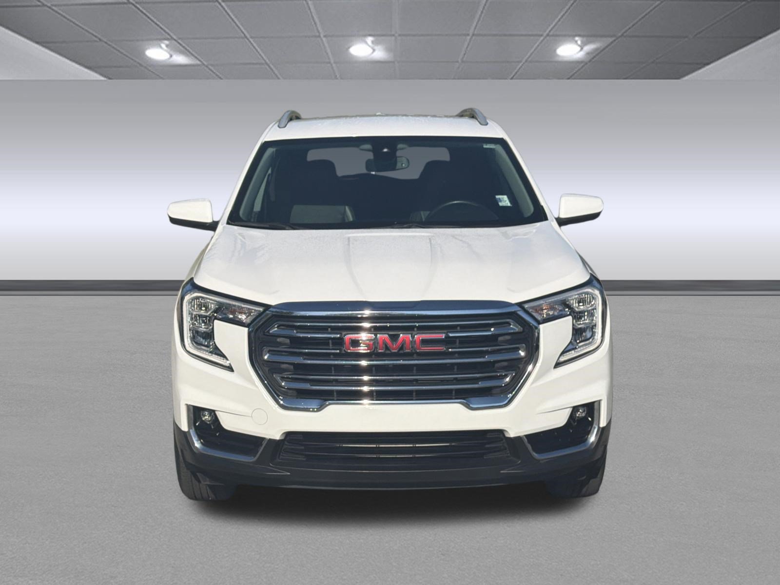 Used 2024 GMC Terrain SLT AWD/4WD image 8