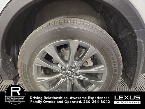 Used 2018 Toyota RAV4 Limited w/ Protection Package FWD image 11