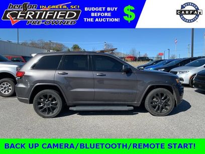 Used 2017 Jeep Grand Cherokee Altitude