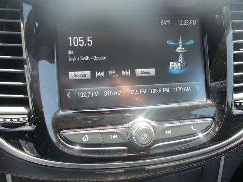 Used 2017 Chevrolet Trax LS AWD/4WD image 20