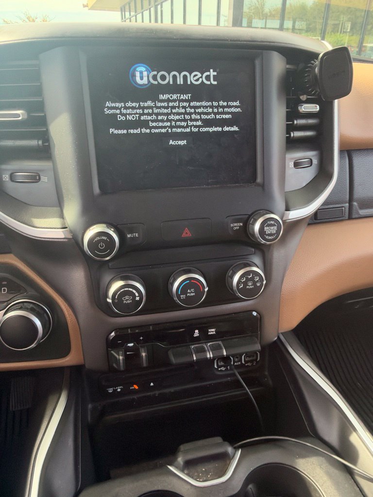 Used 2019 RAM 1500 Big Horn AWD/4WD image 10
