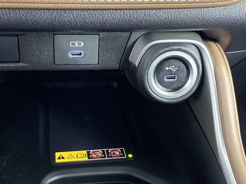 Used 2025 Toyota Grand Highlander Platinum image 24