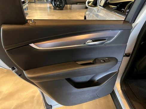 Used 2019 Cadillac XT5 Luxury image 22