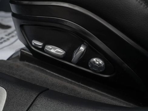 Used 2018 Porsche Panamera 4S image 20