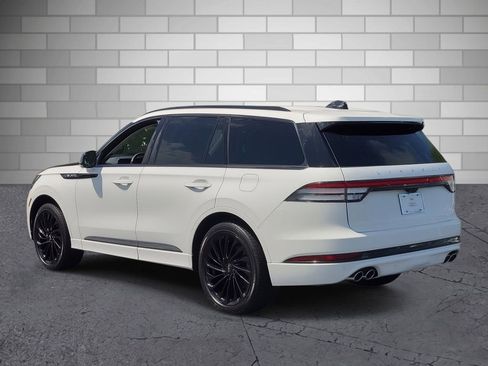 Used 2025 Lincoln Aviator Reserve w/ Equipment Group 201A AWD/4WD image 3