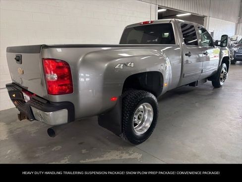 Used 2014 Chevrolet Silverado 3500 LT w/ Interior Plus Package image 10