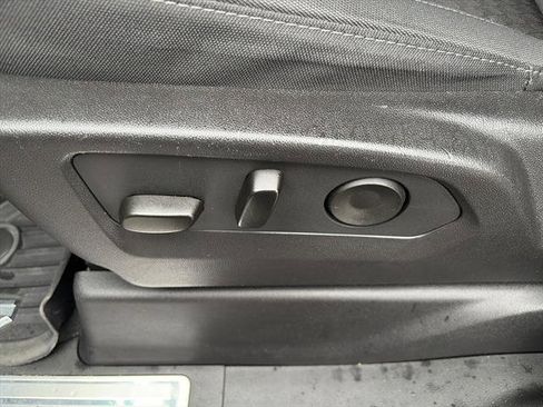 Used 2024 Chevrolet Silverado 1500 LT Trail Boss w/ Convenience Package II image 13