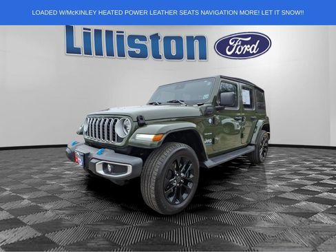 Used 2024 Jeep Wrangler Unlimited Sahara w/ Technology Group image 5