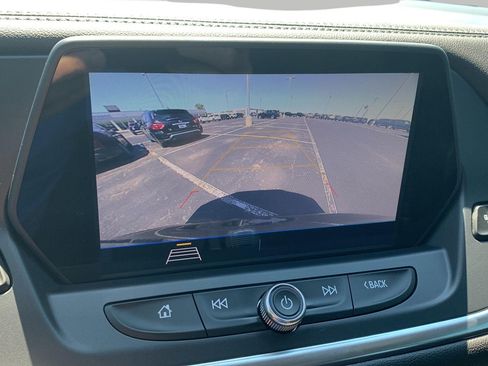 Used 2020 Chevrolet Blazer LT AWD/4WD image 16