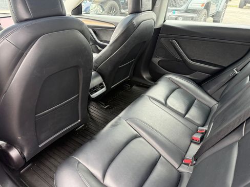 Used 2022 Tesla Model 3 RWD image 19