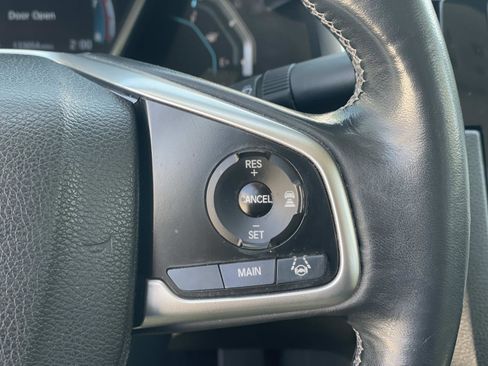 Used 2016 Honda Civic Touring image 6