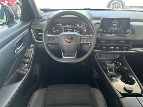 Used 2025 Nissan Rogue SV w/ Rock Creek Premium Package AWD/4WD image 16