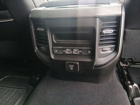 New 2026 RAM 2500 Limited image 31