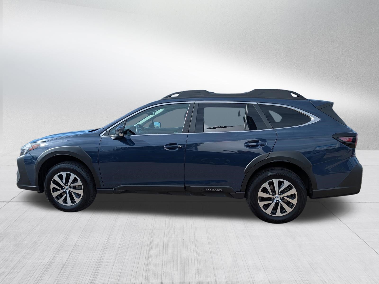 Used 2024 Subaru Outback Premium AWD/4WD image 4