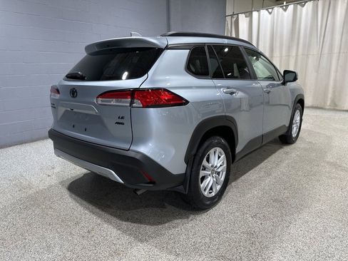 Certified 2024 Toyota Corolla Cross LE w/ Moonroof Package image 3