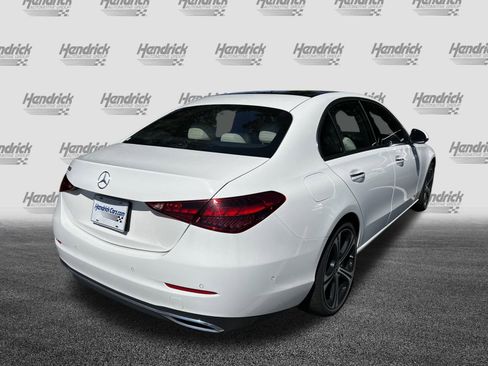 Used 2023 Mercedes-Benz C 300 Sedan image 9