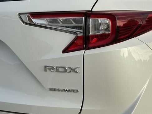 Used 2024 Acura RDX SH-AWD w/ Technology Package image 7