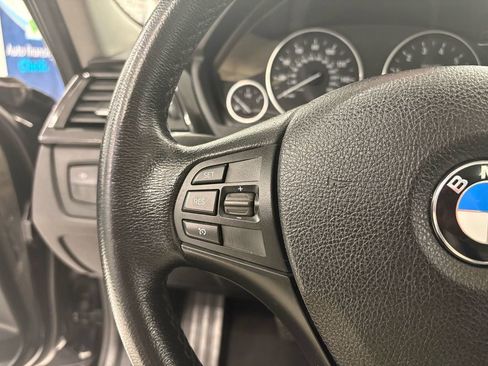 Used 2017 BMW 320i xDrive Sedan image 17