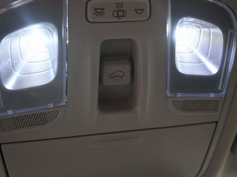 Used 2020 Hyundai Kona Ultimate w/ Cargo Package image 19