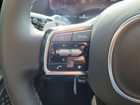 New 2026 Kia Carnival SX w/ SX Dark Edition Package FWD image 27
