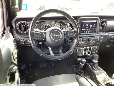 Used 2021 Jeep Wrangler Unlimited Sport image 12