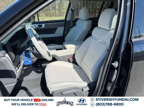 New 2026 Hyundai Santa Fe SE image 18