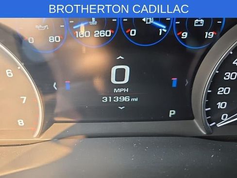 Used 2017 Cadillac XT5 Platinum AWD/4WD image 15