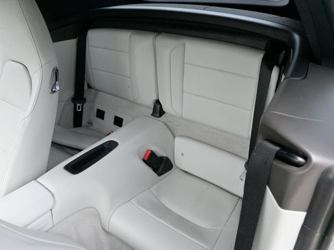 Used 2015 Porsche 911 Turbo image 22