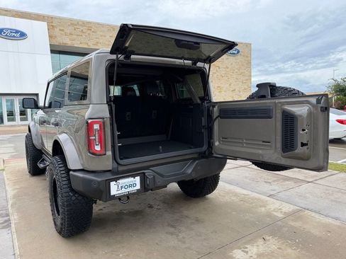 Used 2026 Ford Bronco Outer Banks AWD/4WD image 30