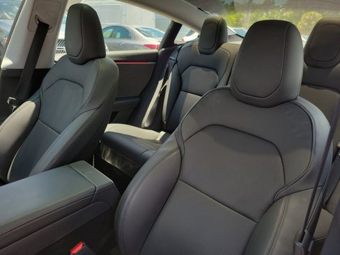 Used 2024 Tesla Model 3 RWD image 16