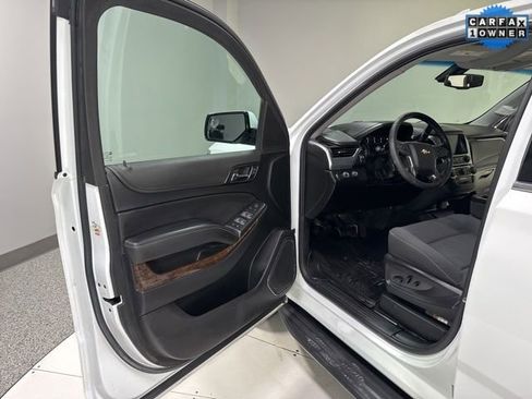 Used 2016 Chevrolet Tahoe LS image 7
